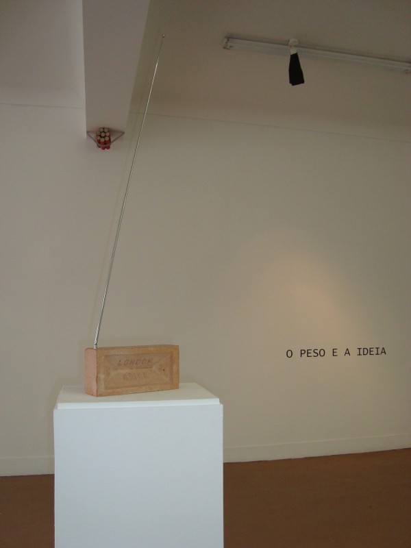 DSC03099 Vista da Exposição O PESO E A IDEIA | João Ferro Martins e Vítor Reis